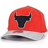 Mitchell & Ness Grey Blackout Redline - Gorra, diseño de Chicago Bulls, color rojo